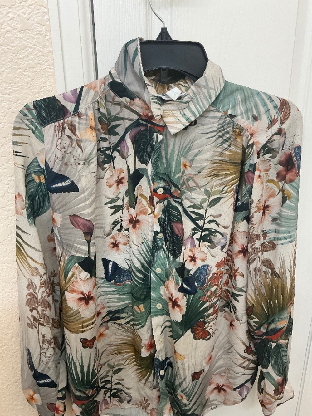 Flower and butterflies Beautiful Shirt